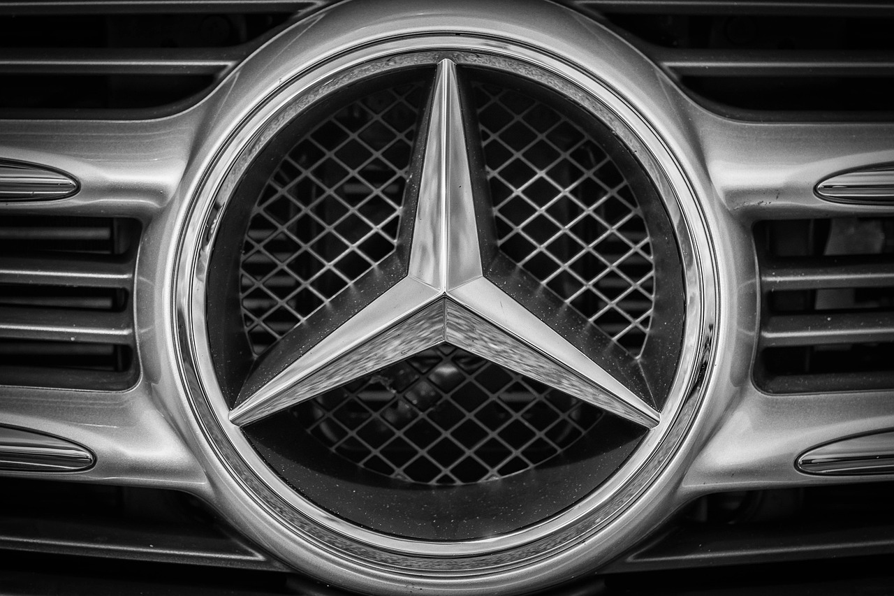 Mercedes-Benz